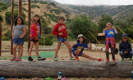 kids making silly faces